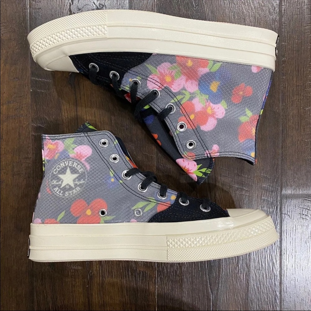 Converse Chuck Taylor 70 Floral Black Egret High Top Sneakers Size 6 Women - Picture 2 of 11